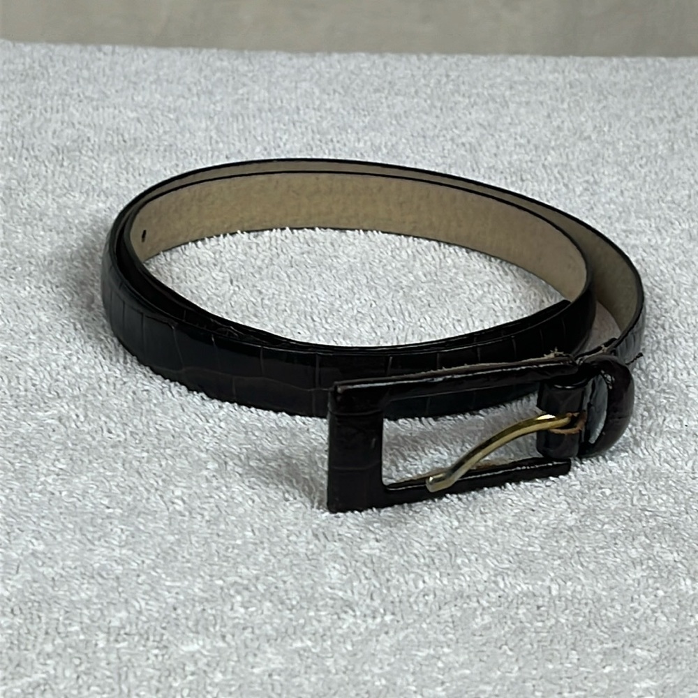 Nicole Miller Embossed Leather Belt Womens Medium brown gator print thin